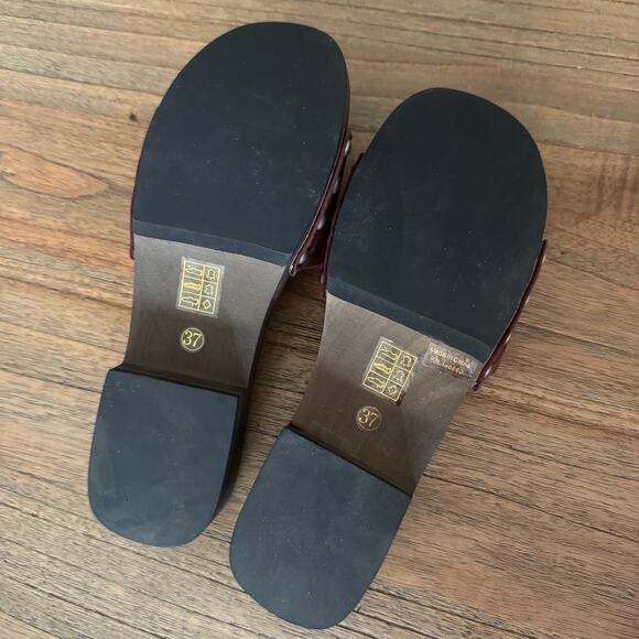 Bibi Lou (Anthropologie) Wood-Bottom Slides - Size 37 - Picture 4 of 6